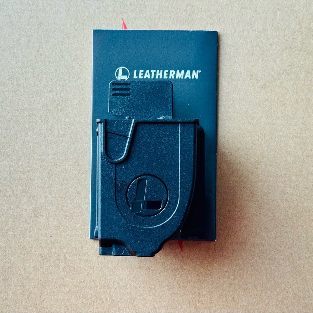 Rapture Rescue Shear (Multi-Tool) by Leatherman: New in box. - Picture 3 of 4